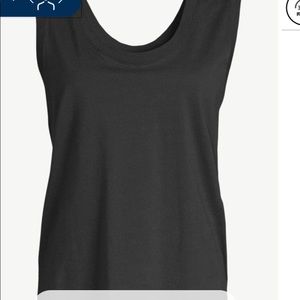 Free Assembly black U-neck tank